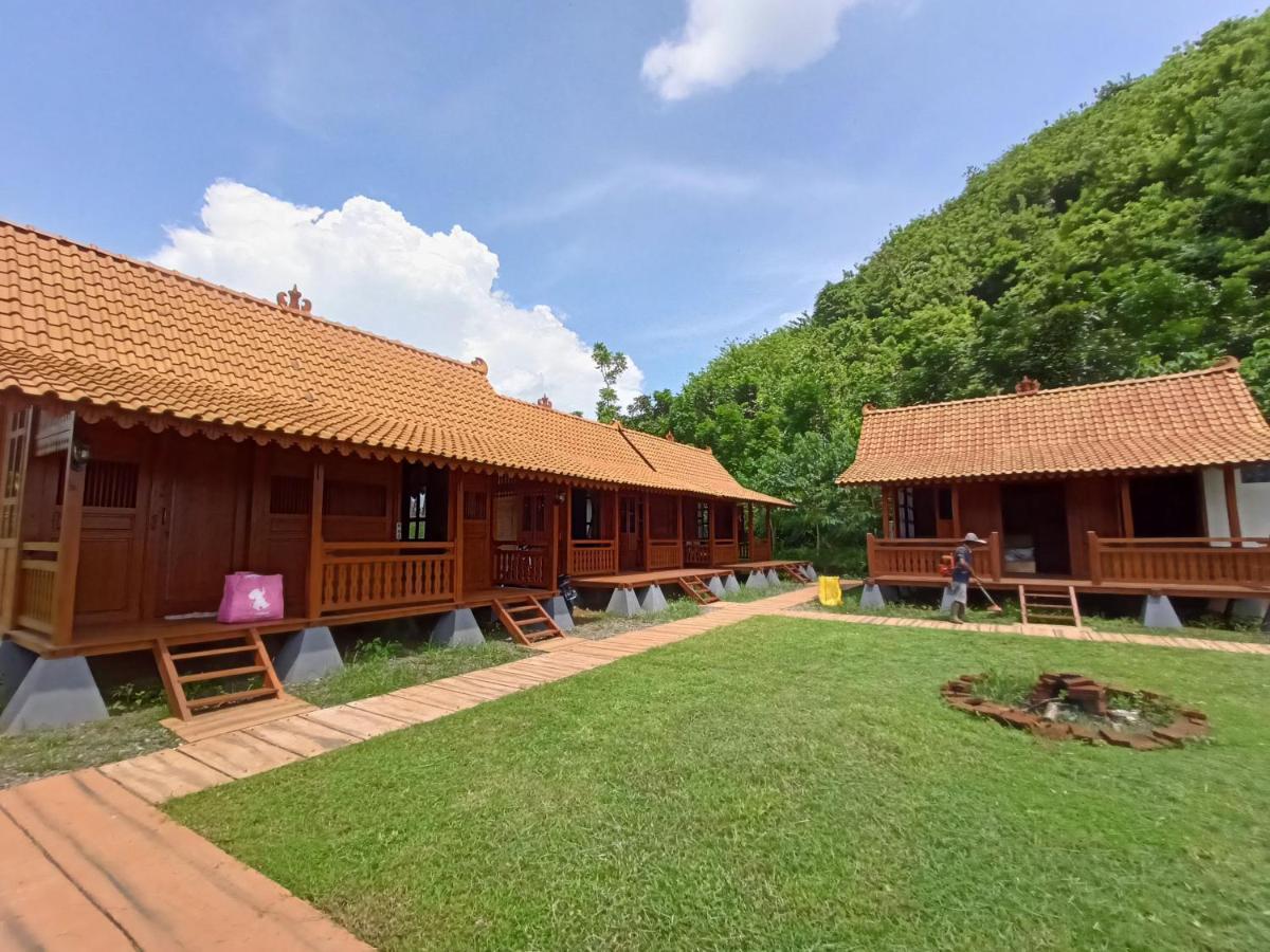 Kalisat Seger Nusantara旅舍 外观 照片